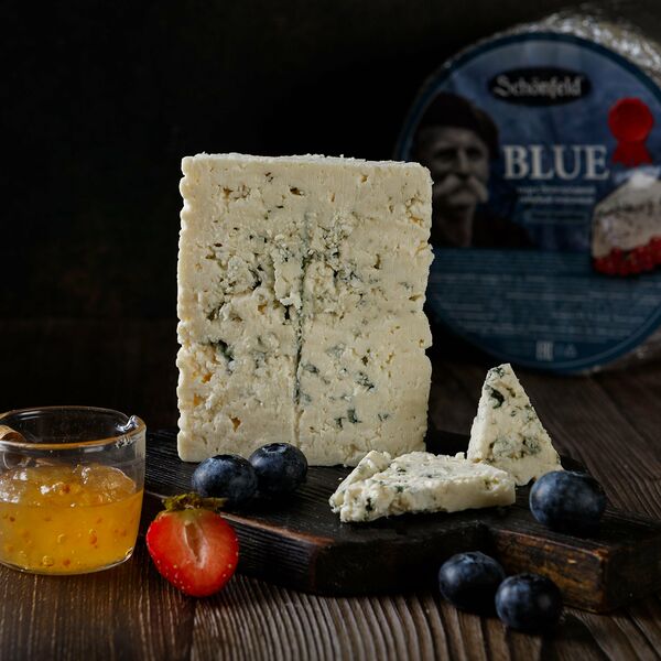 Сыр с голубой плесенью Блю (blue) Schonfeld 54%
