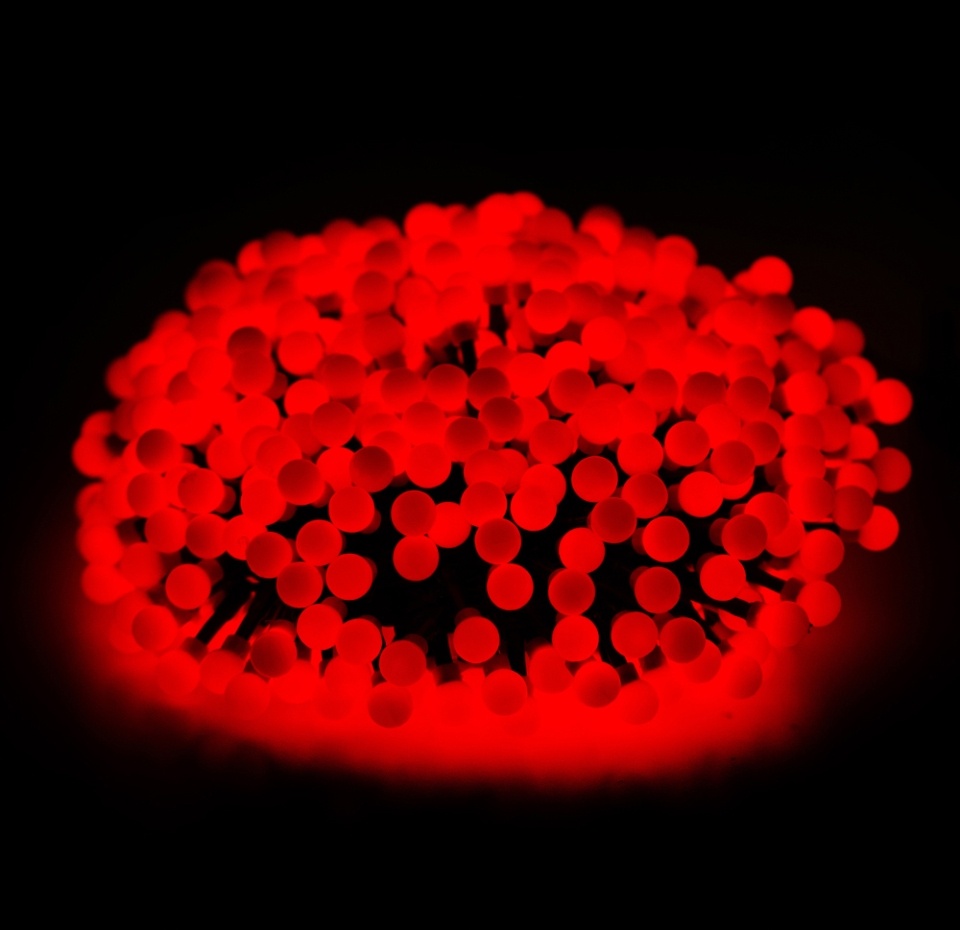 

Декор гирлянда Edelman ягодки 550 ламп, 8 функций, таймер, красный свет, 1.4 м, для елки 185 см