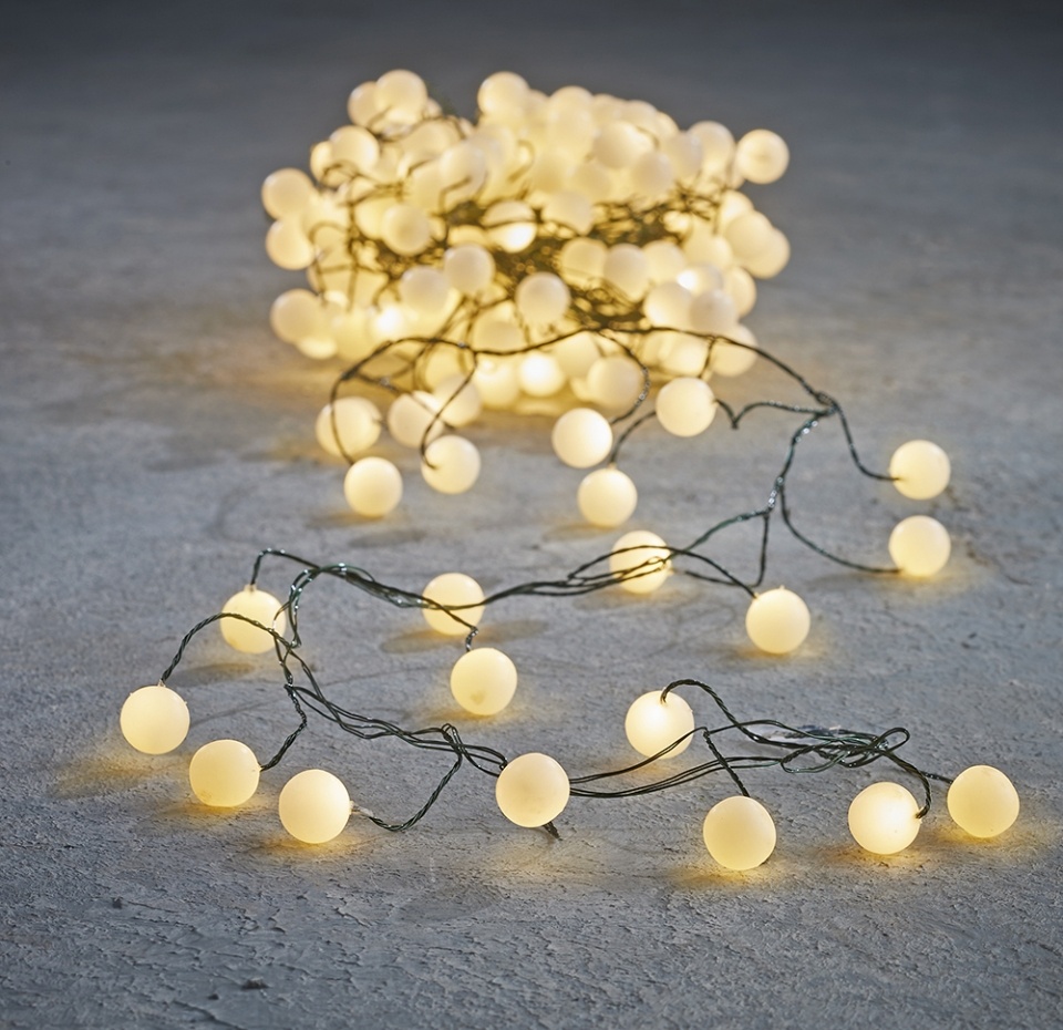 

Декор Luka Lighting гирлянда кластер-ягодки на зеленом проводе белый свет 200 ламп, 500 см таймер, Китай