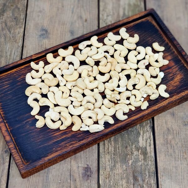 Орех Кешью (сырой)