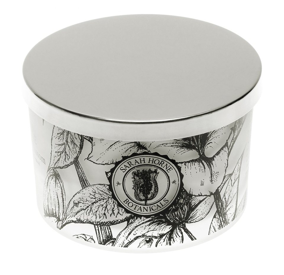 

Свеча Sarah Horne Botanicals Freesia & Orange Blossom в стекле, 3 фитиля, 500 мл 1 шт.