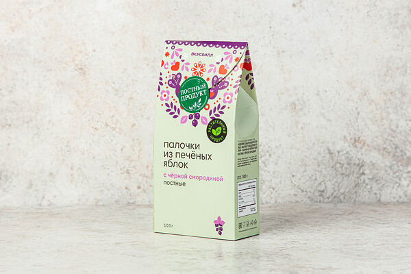 Палочки из печеных яблок с черной смородиной постные