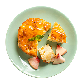 

Запеканка Уже Готово творожная с грушей и персиком 220 г