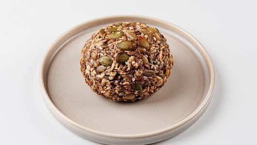 Булочка со злаками Вкусвилл Пекарня без муки