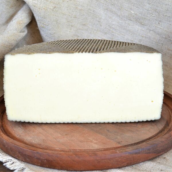 Сыр сливочный овечий на развес