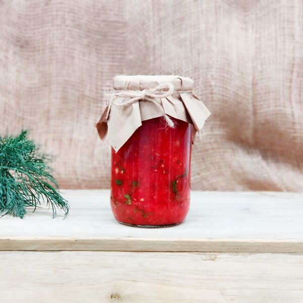 Аджика острая с кинзой