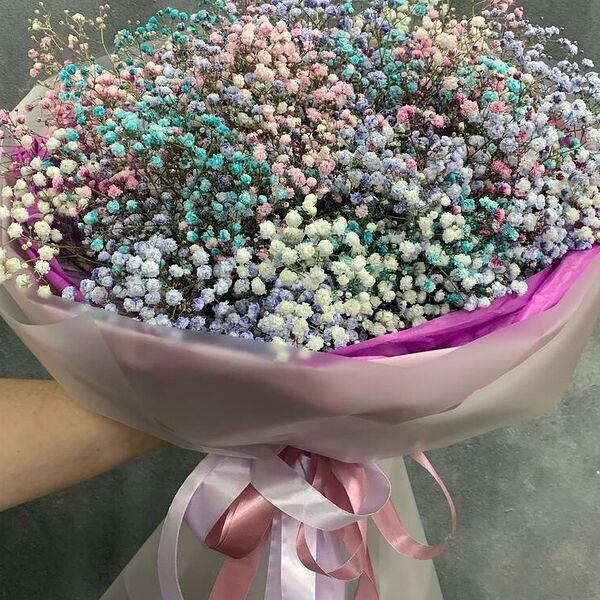 Круглый букет гипсофил