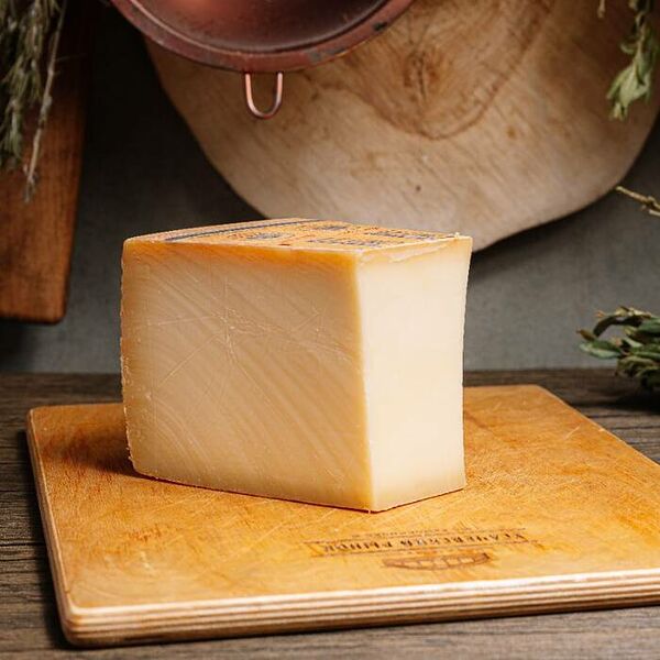 Сыр Грюйер Хард (Швейцария)