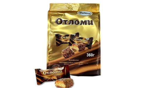 Конфеты оригинальные Отломи Акконд с хрустящими вафлями, мягкой карамелью, арахисом и воздушным рисом 360 г