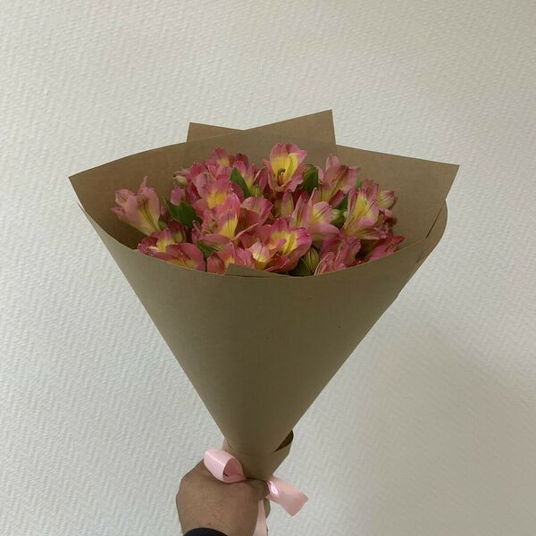 Букет из Альстромерии