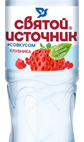 Вода питьевая Святой Источник Клубника негазированная 1.5л