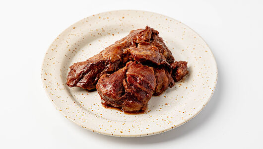 Щечка телячья томленая