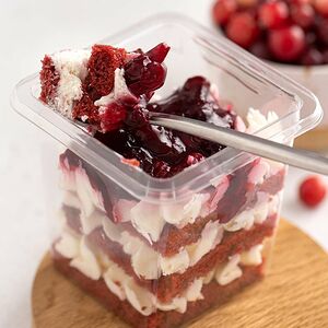 Десерт Трайфл Морозная клюква МясновЪ Пекарня от КуулКлевер