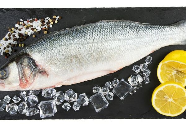 Сибас тушка охлажденная потрошеная из замороженного сырья 310-510г