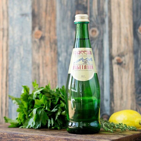 Минеральная вода с газом Набеглави, 500 мл
