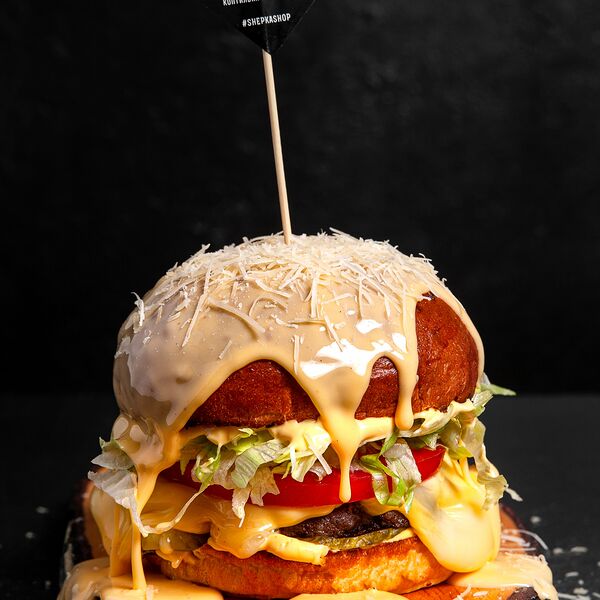 Сырный бургер