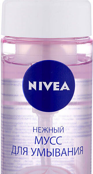 Нежный мусс-пенка для умывания Nivea для сухой и чувствительной кожи