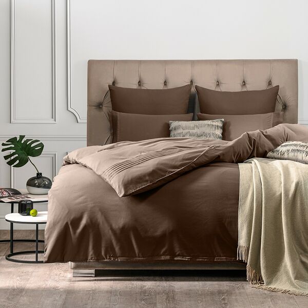 Комплект постельного белья SleepiX Миоко, полуторный, 4 наволочки, сатин, коричневый