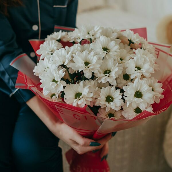 Букет из кустовых хризантем сорта 