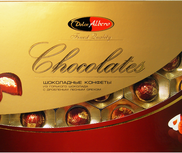 Конфеты DOLCE ALBERO из темного шоколада с дробленым лесным орехом