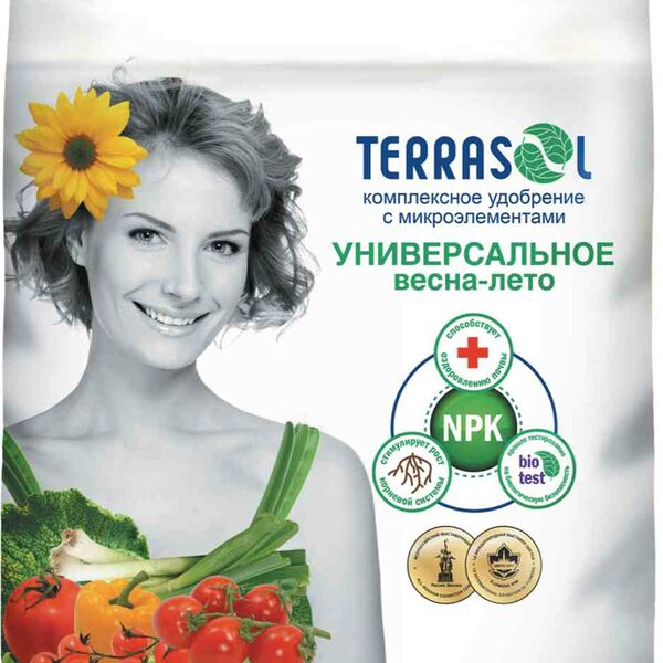 Удобрение комплексное Универсальное весна-лето TerraSol с микроэлементами