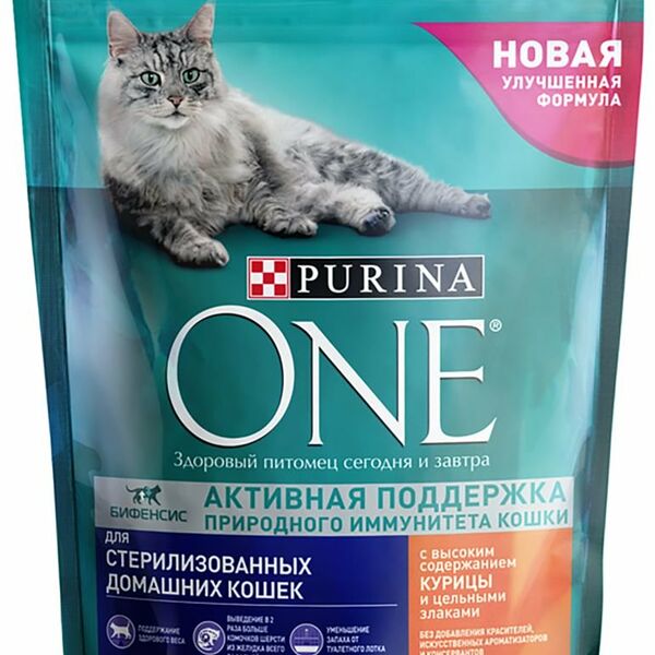 Корм для стерилизованных кошек Purina ONE с курицей и с цельными злаками