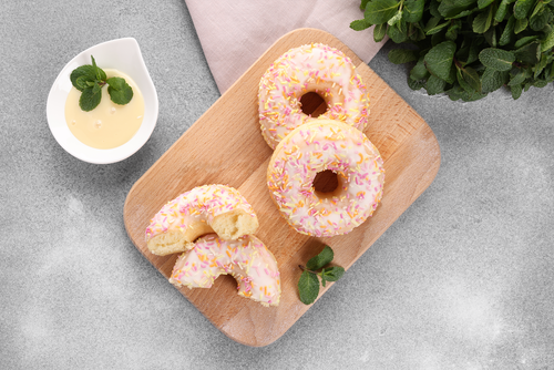 

Донат Лента Fresh с ванильной глазурь 53 г