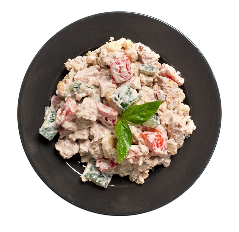 

Салат с индейкой, копченой куриной грудкой и ананасами порция 200г от бренд-шефа АВ, Россия