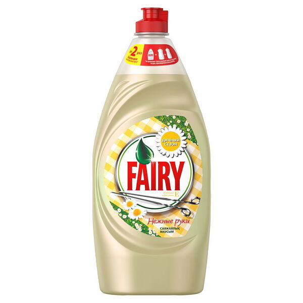 Средство для мытья посуды Fairy Нежные руки Ромашка и витамин E 900мл