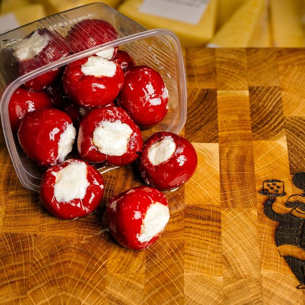 Перец красный, фаршированный сыром, Греция, Delphi