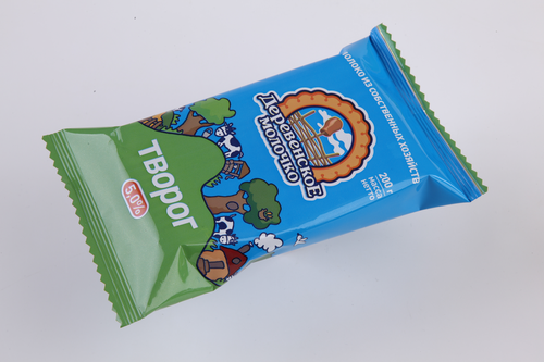 

Творог Деревенское молочко Творог 5% 200 г