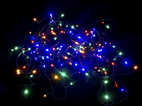 

Электрогирлянда светодиодная Homeclub Premium Бриллианты мультицвет 8 режимов таймер 200 Led