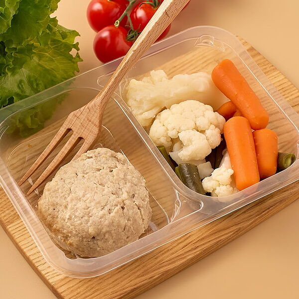 Куриная котлета с овощами на пару