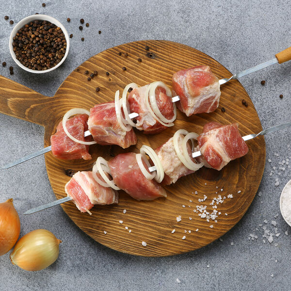 Шашлык из шейки МясновЪ По-Царски от КуулКлевер с луком в натуральном маринаде на винном уксусе