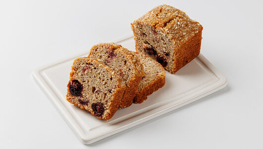 Кейк с вишней и кокосом, веган