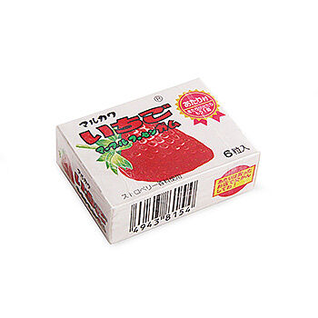 Жевательная резинка Marukawa вкус Клубники шары 6 шт. 8 г Япония