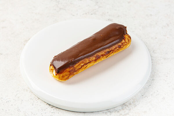 Эклер с начинкой крем чиз, замороженный