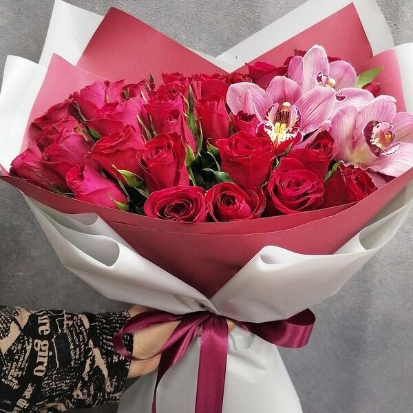 Сердце (35 роз)