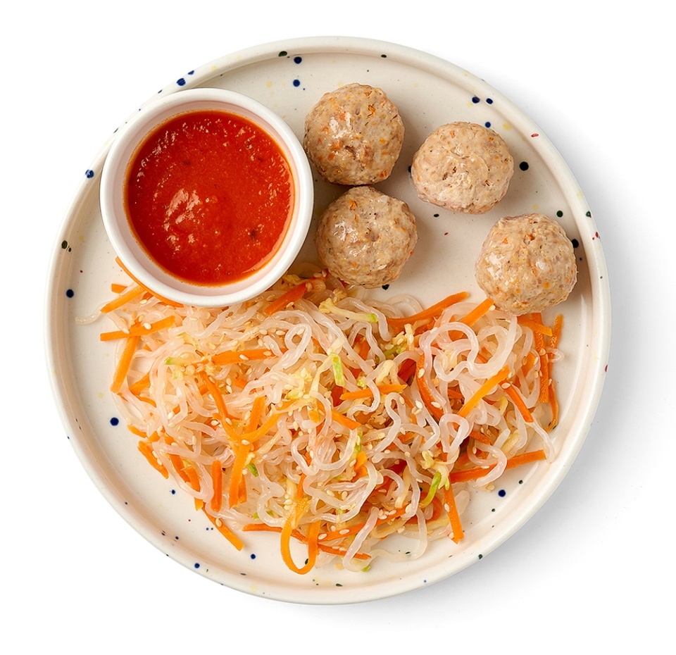 

Боллы Азбука Life из индейки с лапшой ширатаки и томатным соусом 210 г