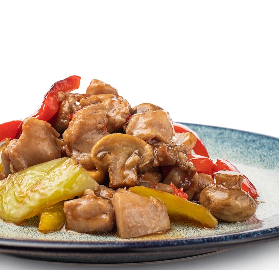 

Курица в кисло-сладком соусе с овощами 280 г