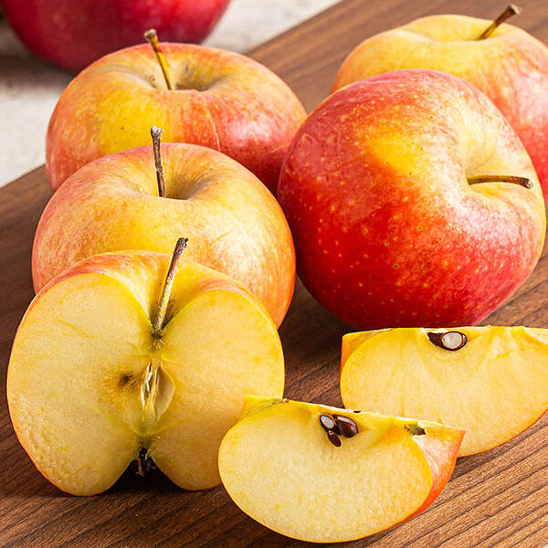 Яблоки Гала