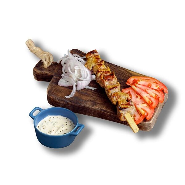 Шашлычок из курицы с соусом дзадзики