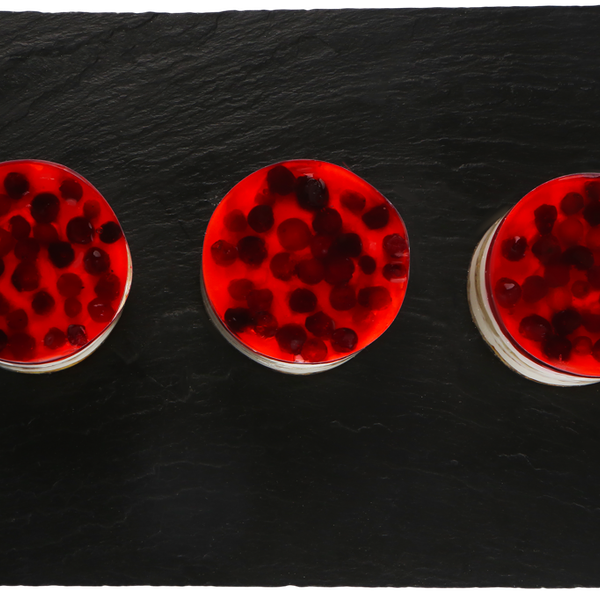 Пирожное Йогурт с брусникой