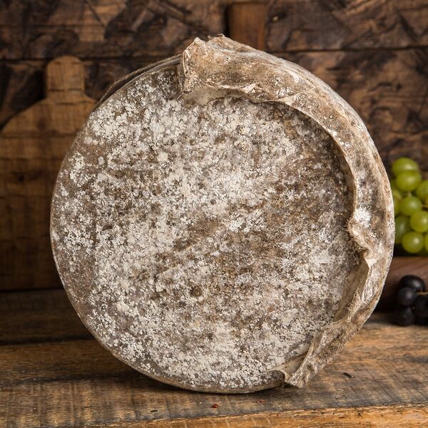 Сыр Чеддер винтажный 24 месяца