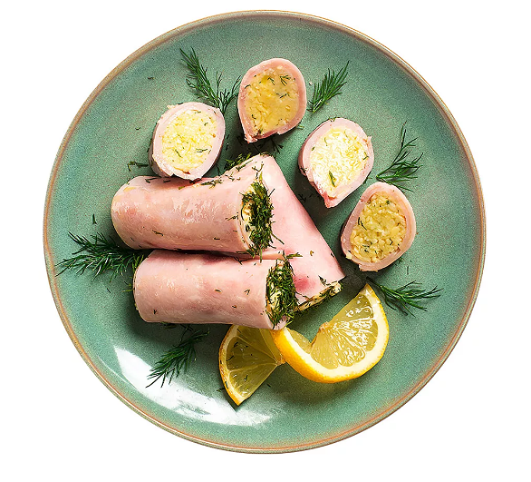 Рулетики из ветчины, фаршированные сыром с чесноком