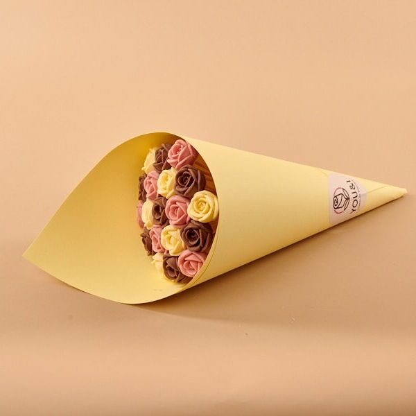 19 шоколадных роз в букете You & I (МБР_ж)