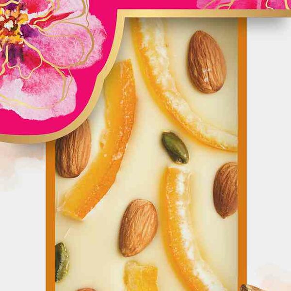 Шоколад белый Априори Delux с миндалём, фисташкой и цукатами апельсина