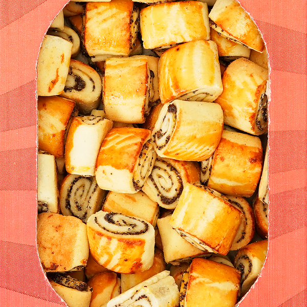 Рулет ПАМПИНИ Песочный с маком и начинкой со вкусом яблоко, 500г