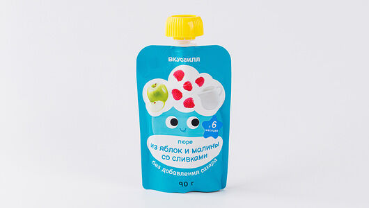 Пюре из яблок и малины со сливками