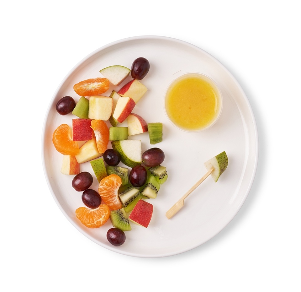 

Салат из фруктов с апельсиновым соусом 310 г